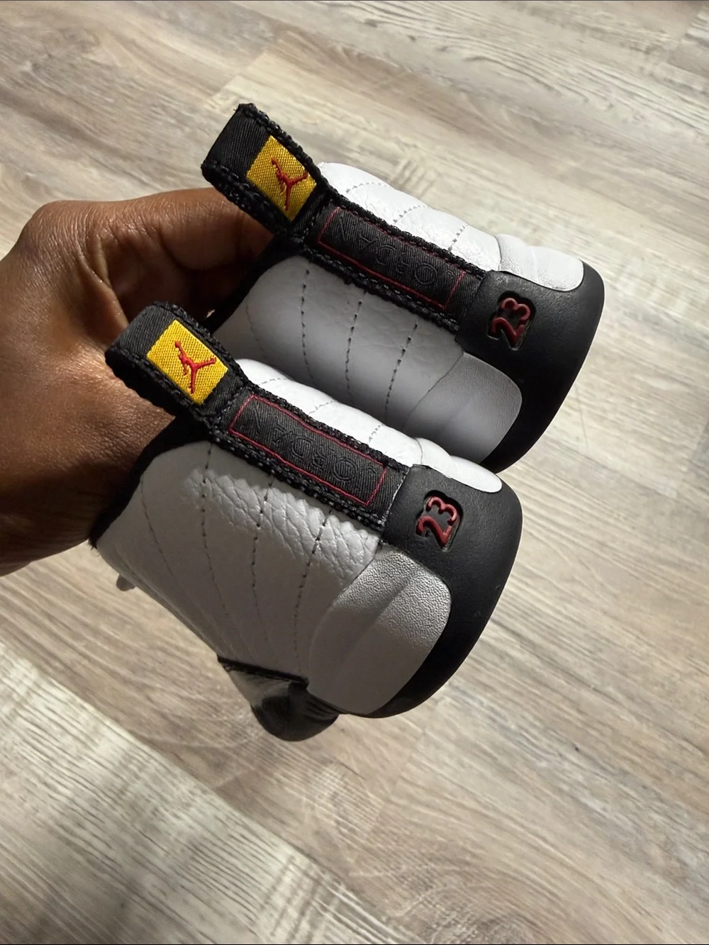 Toddler Jordan Retro Taxi 12s size 7c